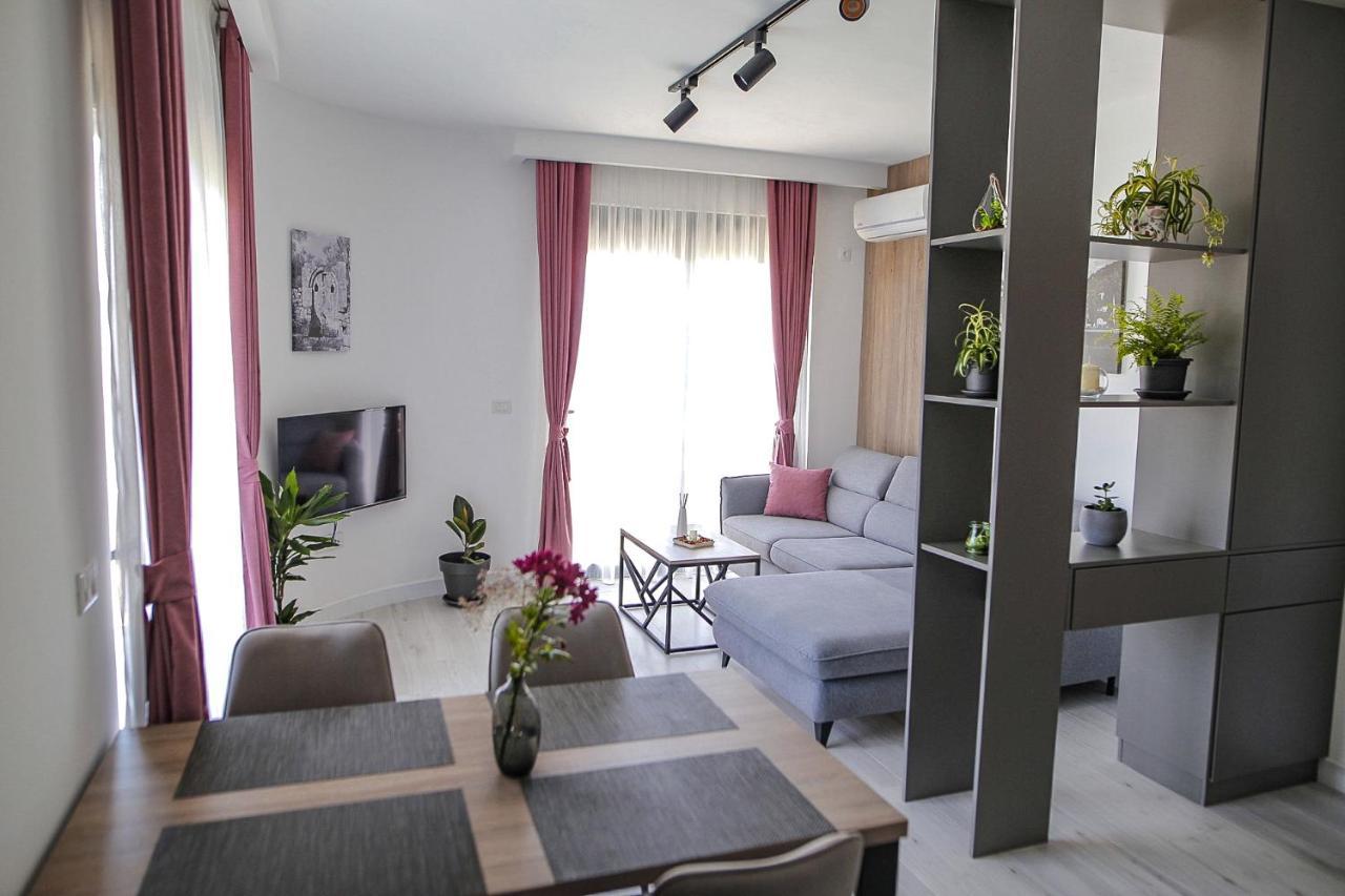 Allure Apartments Улцинь Экстерьер фото