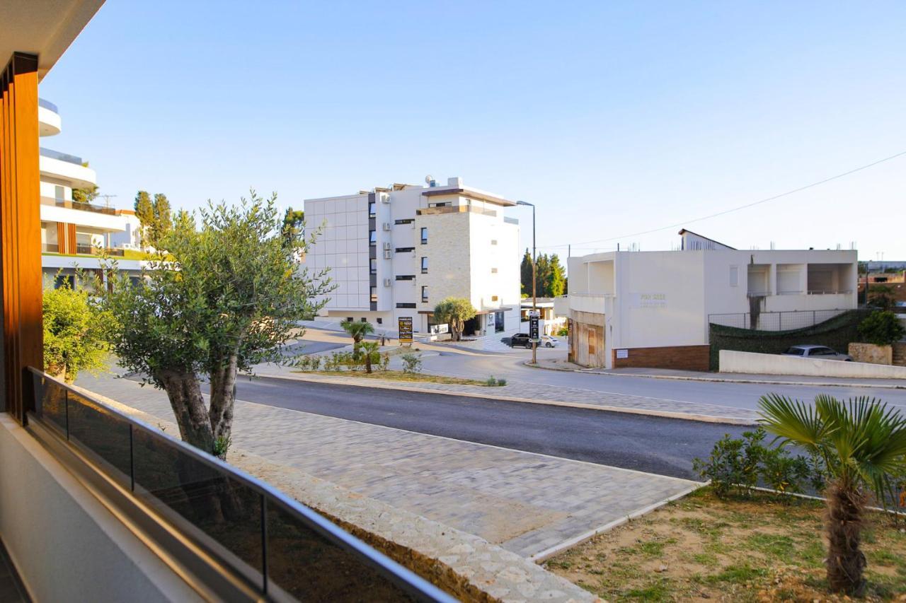 Allure Apartments Улцинь Экстерьер фото